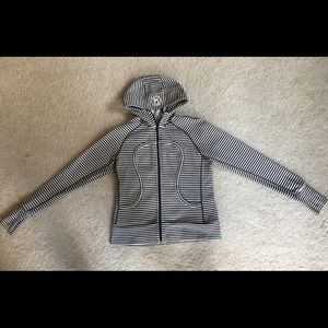 Lululemon Scuba hoodie- 10